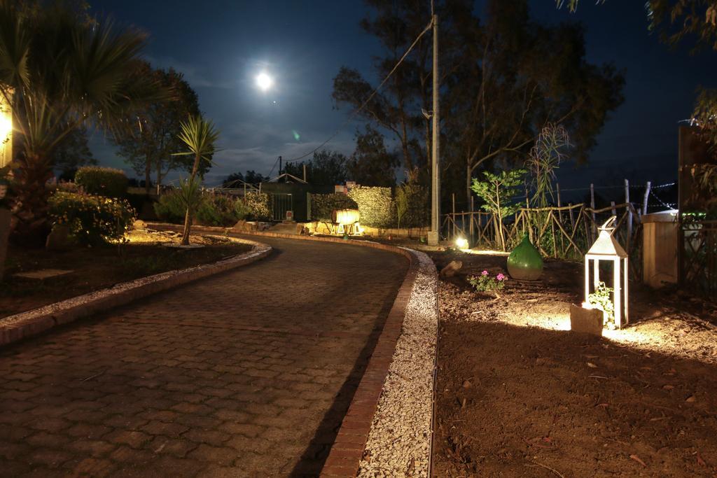 Agriturist Soleluna كالتاجيروني المظهر الخارجي الصورة